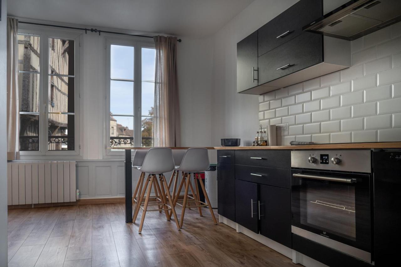 Le Petit Bouchon de Troyes classé 3 étoiles Exterior foto